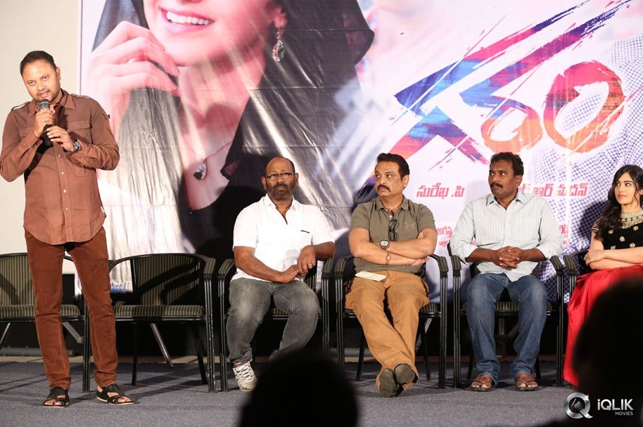 Garam-Movie-Success-Meet